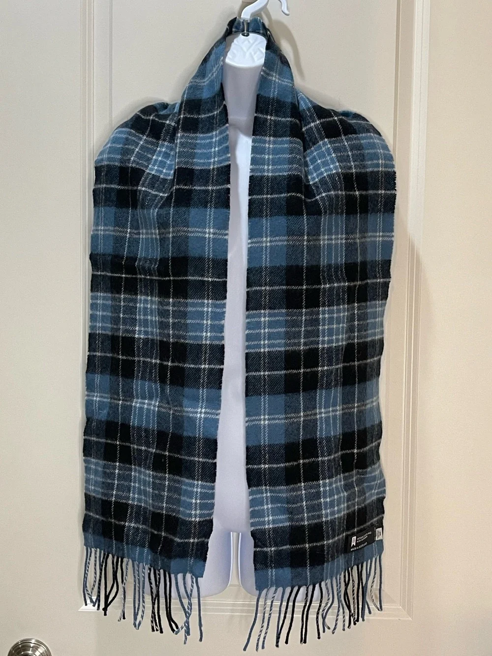 Lambswool Scarf Scotland Blue and Black Plaid Fringe